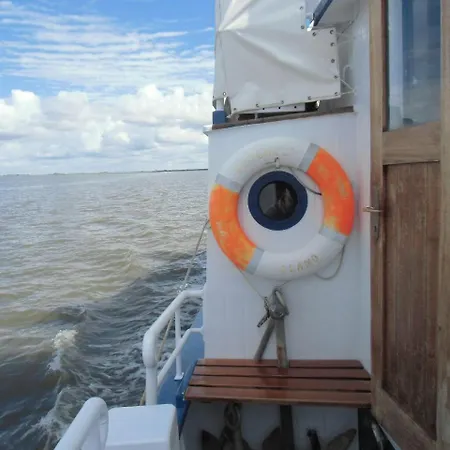 Haus-halligblick-ferienwohnung-groede * Dagebüll